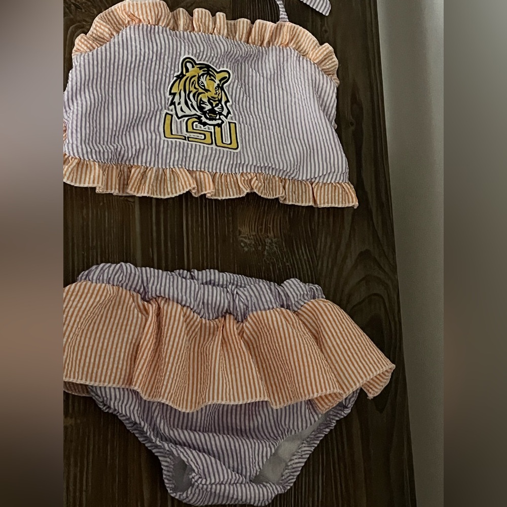 LSU Girls Two-Piece Seersucker Ruffle Swim Set in Purple Orange Mike Tiger 7/8 - Picture 6 of 11